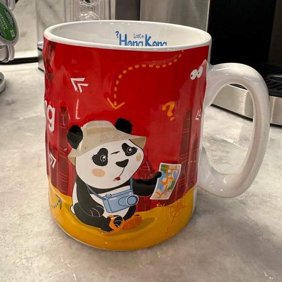 Lost in Hong Kong Mug - Picture 4 of 7